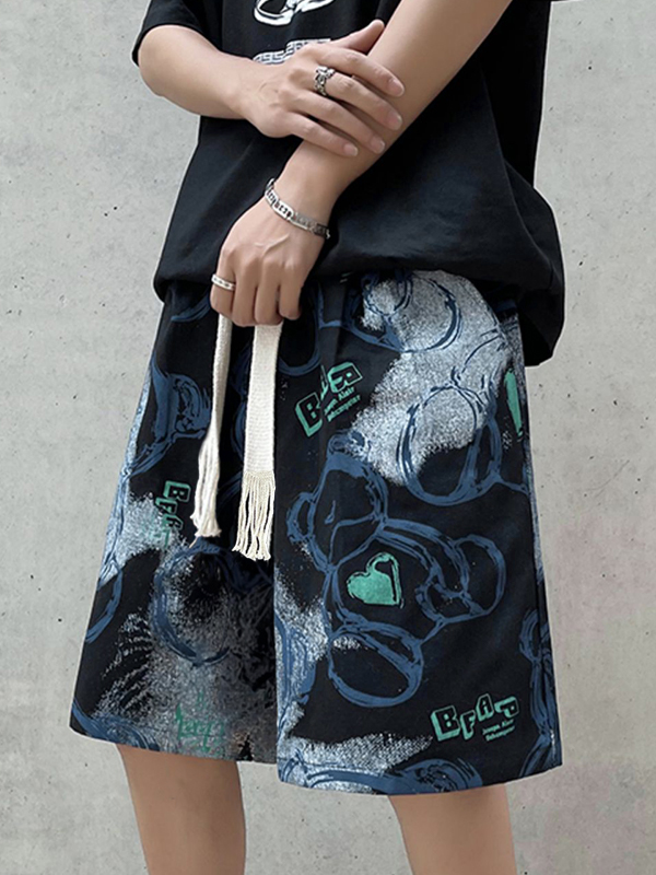 Herren-Shorts mit unregelmäßigem Cartoon-Bär-Print und Kordelzug-1